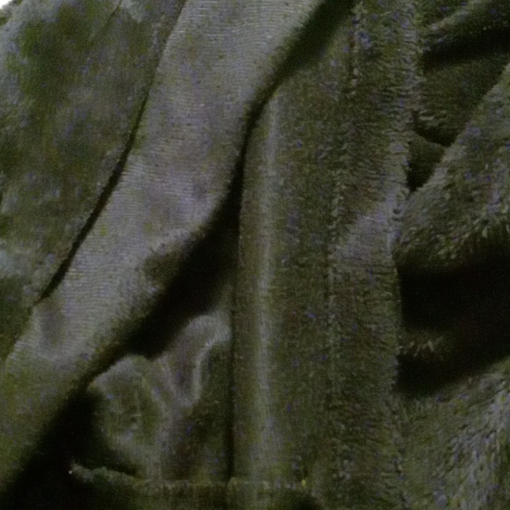 Women's Stan Herman Button Robe - Picture 5 of 5